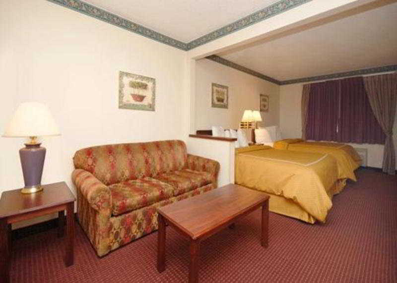 فندق أديسونفي  أجنحة كواليتي الغرفة الصورة